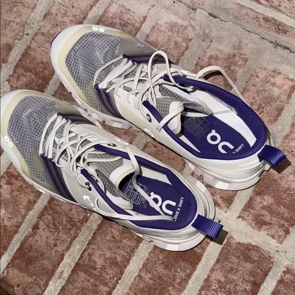 Mens On Cloud Versa lifestyle Running White and Purple Athletic Shoes size 8.5 - Picture 6 of 14